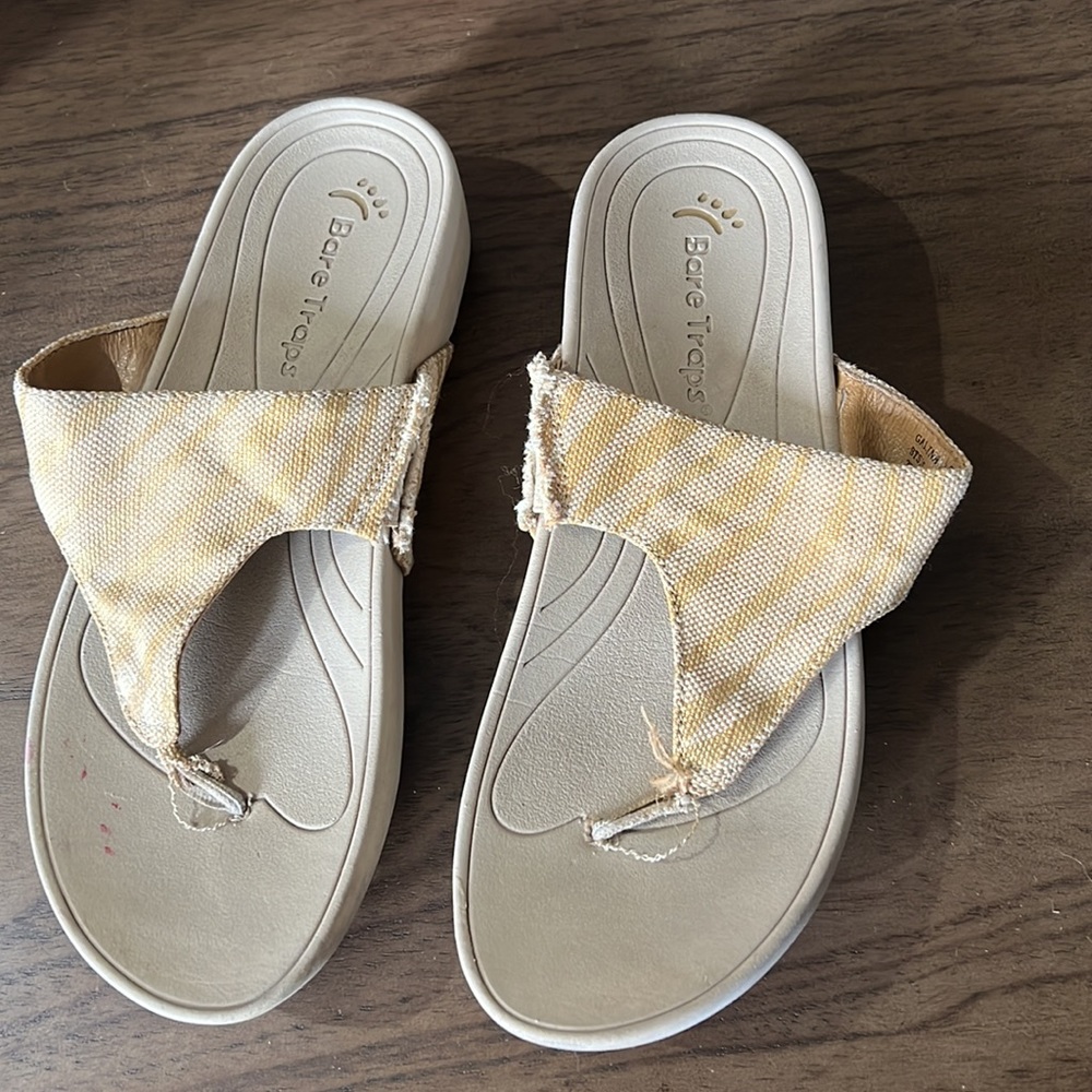Baretraps Galina Sandal